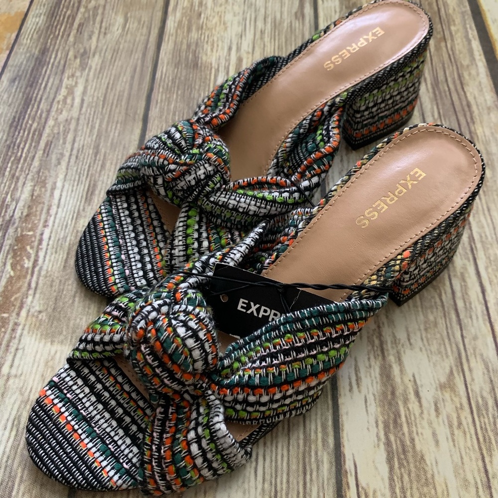 NWT Express Knotted Heeled Sandals
